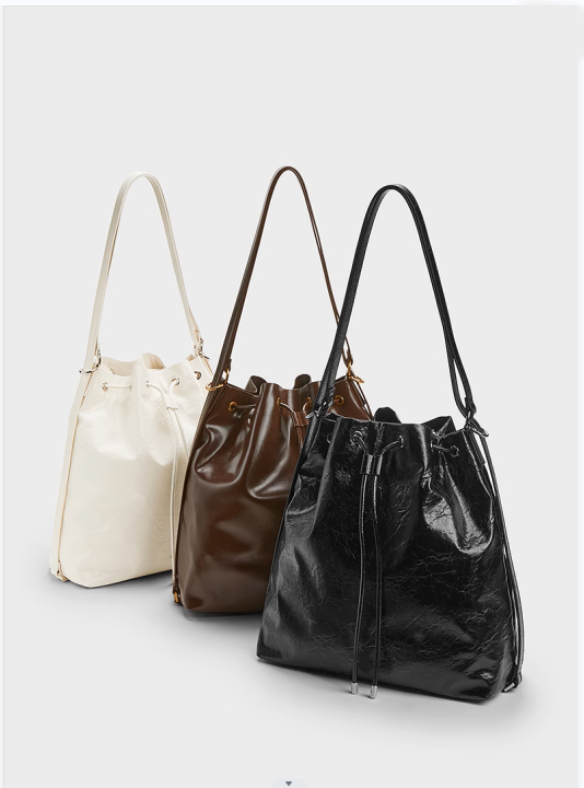 Women bucket bag